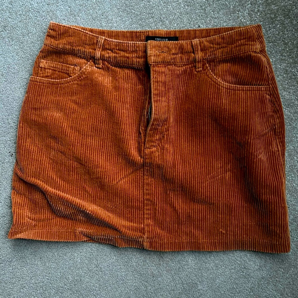 Forever 21 burnt orange skirt size medium